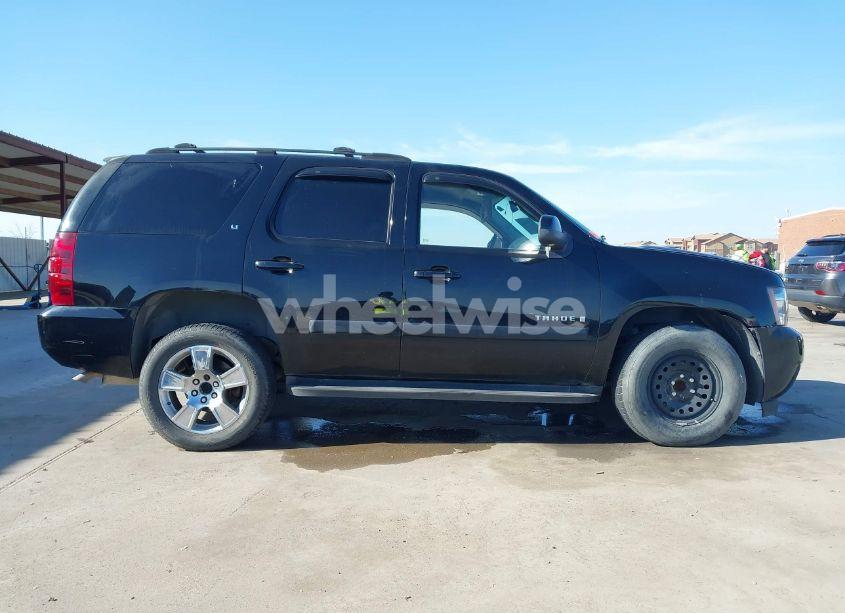 Photo 13 of 2007 Chevrolet Tahoe LT (VIN 1GNFC13077R248892)
