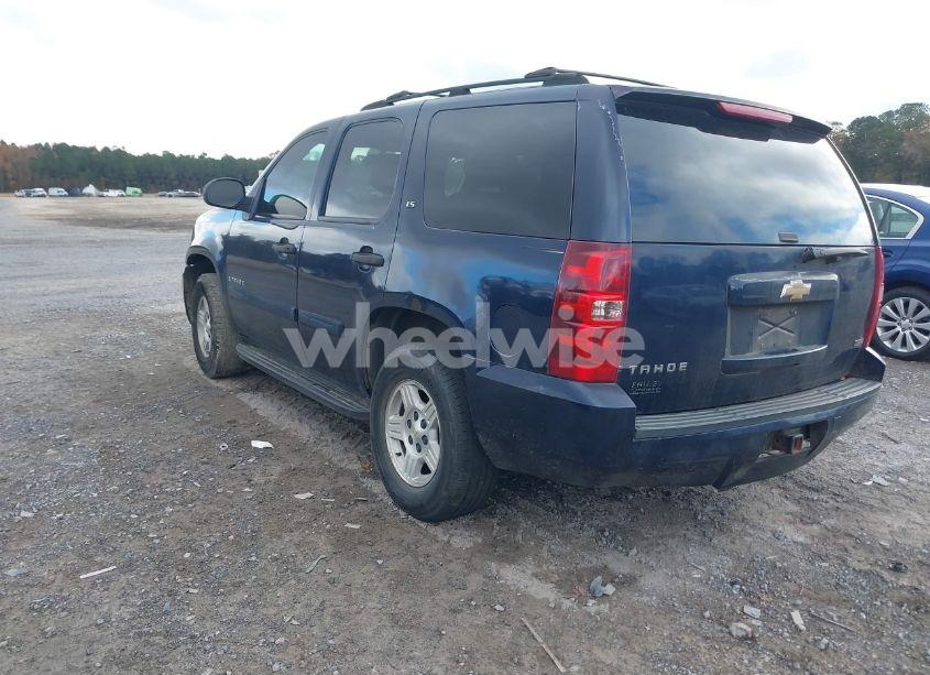 Photo 3 of 2007 Chevrolet Tahoe LS (VIN 1GNFC13077R266230)