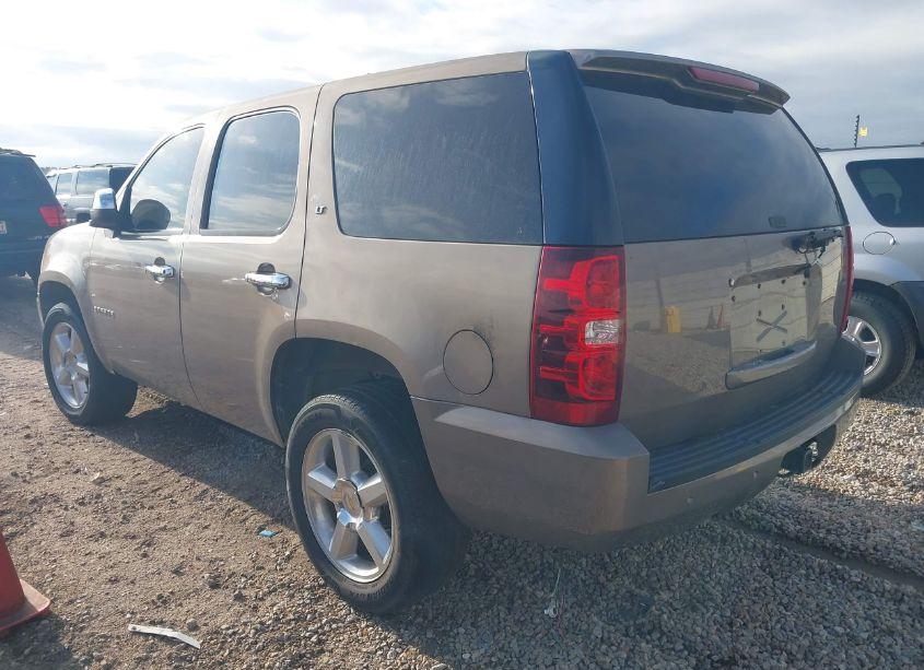 Photo 3 of 2007 Chevrolet Tahoe LT (VIN 1GNFC13077R273792)