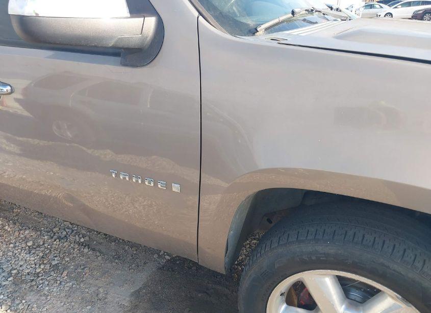 Photo 6 of 2007 Chevrolet Tahoe LT (VIN 1GNFC13077R273792)