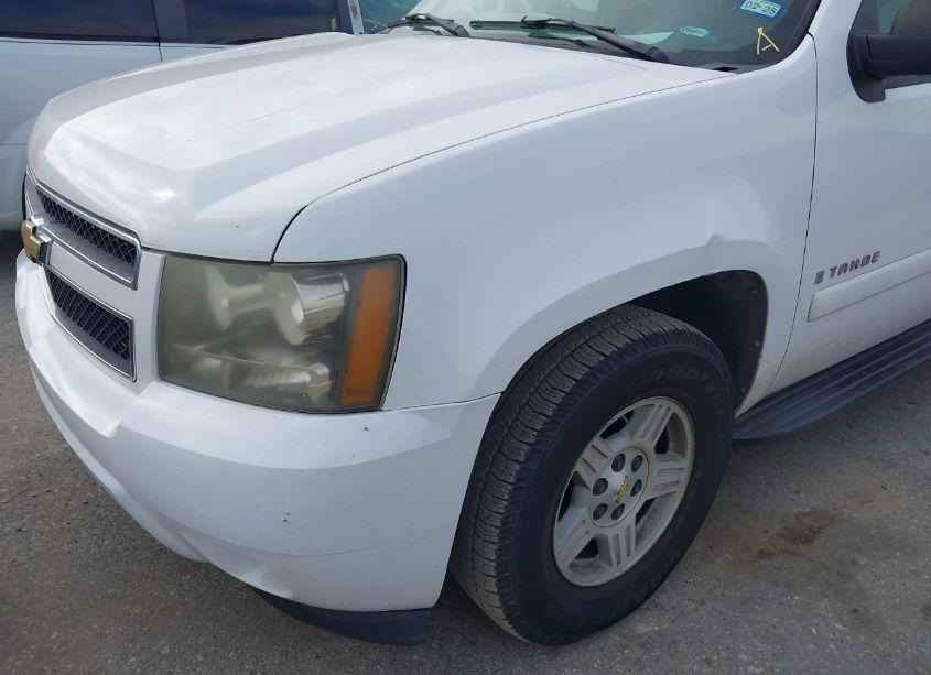 Photo 6 of 2007 Chevrolet Tahoe LS (VIN 1GNFC13077R276868)