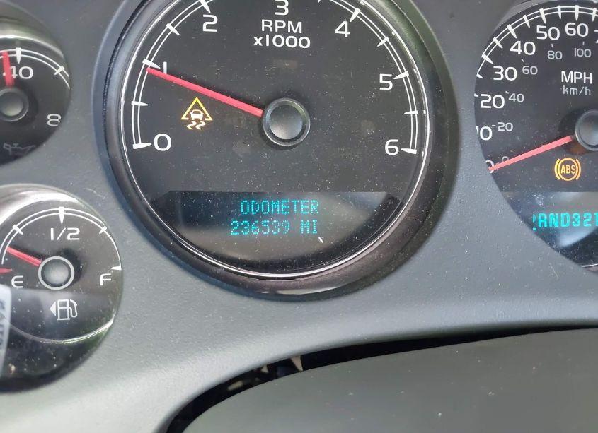 Photo 7 of 2007 Chevrolet Tahoe LS (VIN 1GNFC13077R276868)