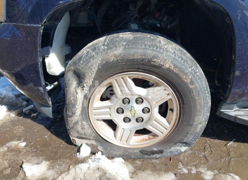 Photo 15 of 2007 Chevrolet Tahoe LS (VIN 1GNFC13077R309318)