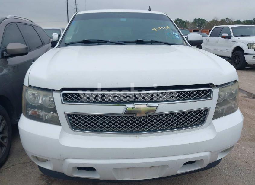 Photo 6 of 2008 Chevrolet Tahoe LTZ (VIN 1GNFC13078R127362)