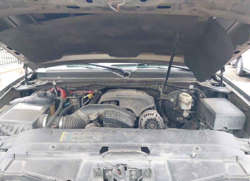 Photo 10 of 2008 Chevrolet Tahoe LT (VIN 1GNFC13078R150978)