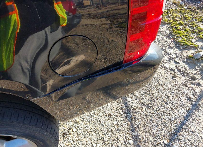 Photo 12 of 2007 Chevrolet Tahoe LT (VIN 1GNFC13087J391798)