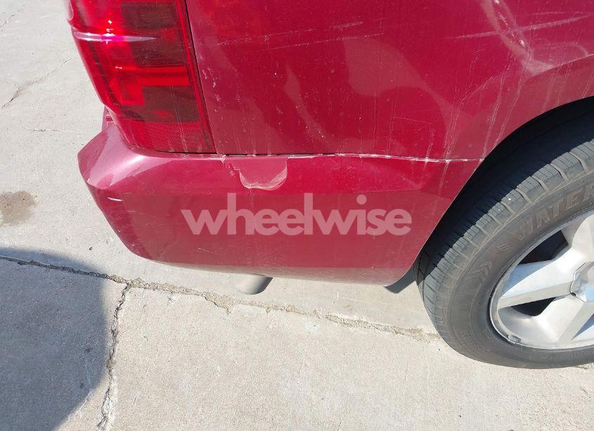 Photo 12 of 2007 Chevrolet Tahoe LT (VIN 1GNFC13087R290102)