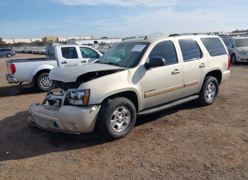 Photo 2 of 2007 Chevrolet Tahoe LT (VIN 1GNFC13087R337032)