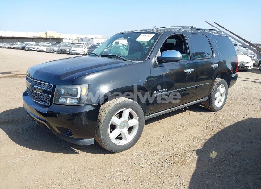 Photo 2 of 2007 Chevrolet Tahoe LTZ (VIN 1GNFC13087R389132)