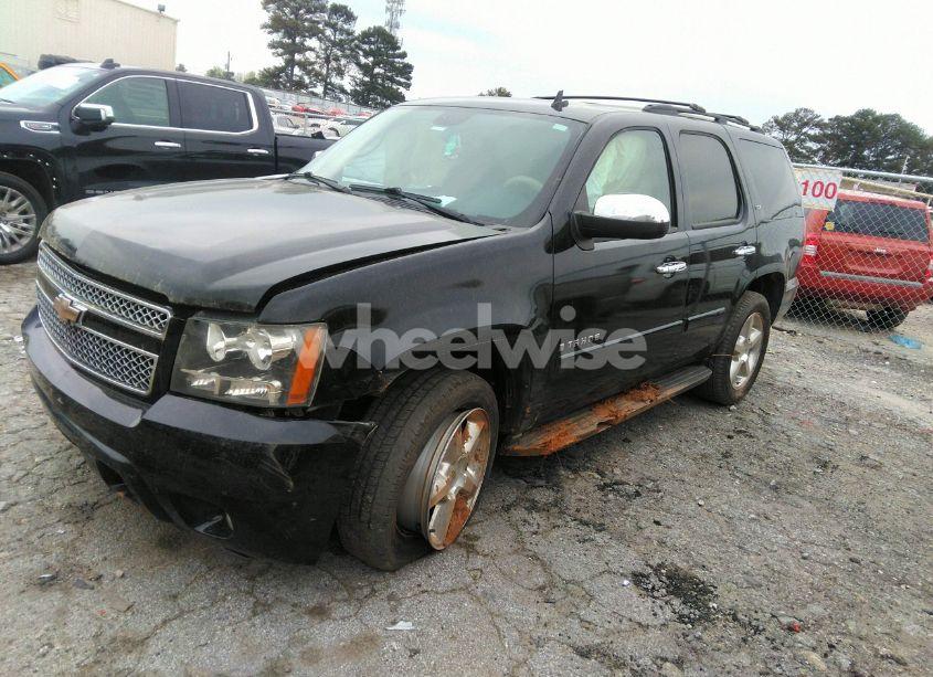 Photo 2 of 2008 Chevrolet Tahoe LTZ (VIN 1GNFC13088J229591)
