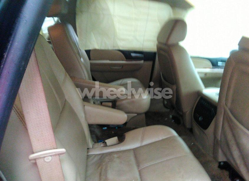 Photo 8 of 2008 Chevrolet Tahoe LTZ (VIN 1GNFC13088J229591)