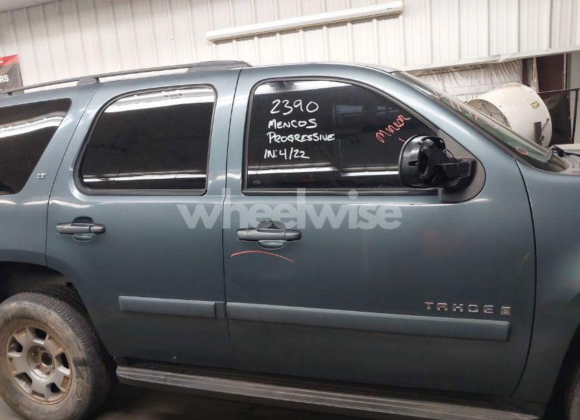 Photo 13 of 2008 Chevrolet Tahoe LT (VIN 1GNFC13088R112207)