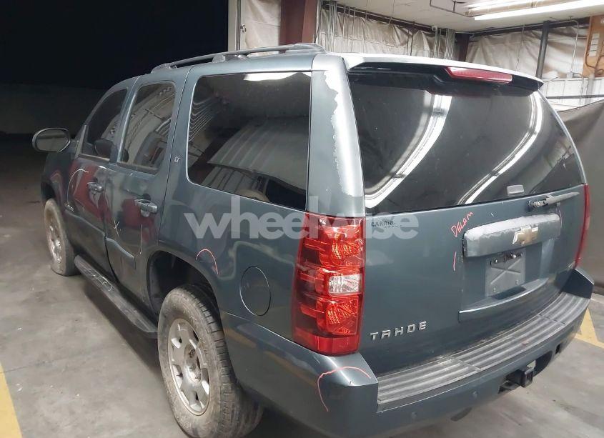 Photo 3 of 2008 Chevrolet Tahoe LT (VIN 1GNFC13088R112207)