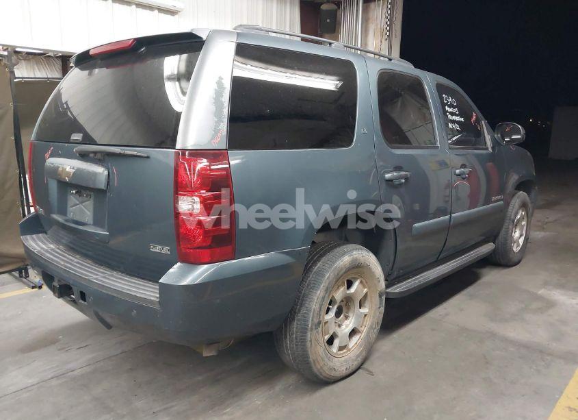 Photo 4 of 2008 Chevrolet Tahoe LT (VIN 1GNFC13088R112207)