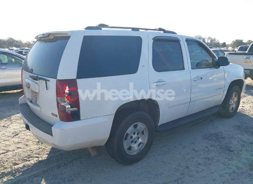 Photo 4 of 2008 Chevrolet Tahoe LT (VIN 1GNFC13088R115074)