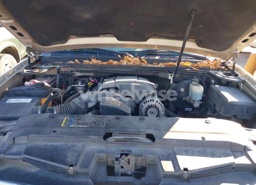 Photo 10 of 2008 Chevrolet Tahoe LT (VIN 1GNFC13088R156675)