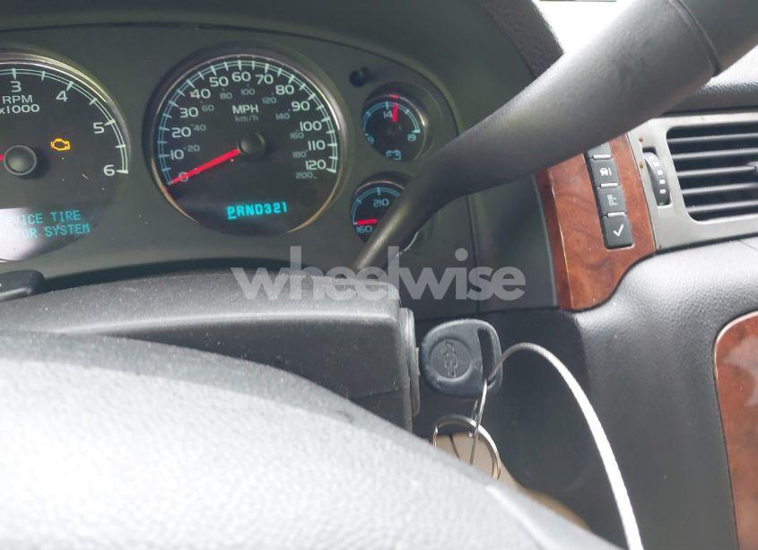 Photo 11 of 2008 Chevrolet Tahoe LT (VIN 1GNFC13088R156675)