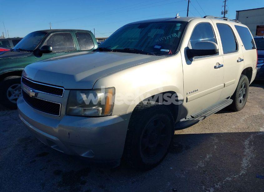 Photo 2 of 2008 Chevrolet Tahoe LT (VIN 1GNFC13088R156675)