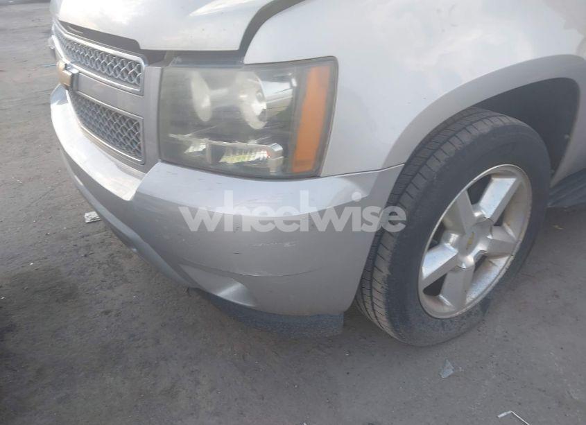 Photo 12 of 2008 Chevrolet Tahoe LTZ (VIN 1GNFC13088R271468)