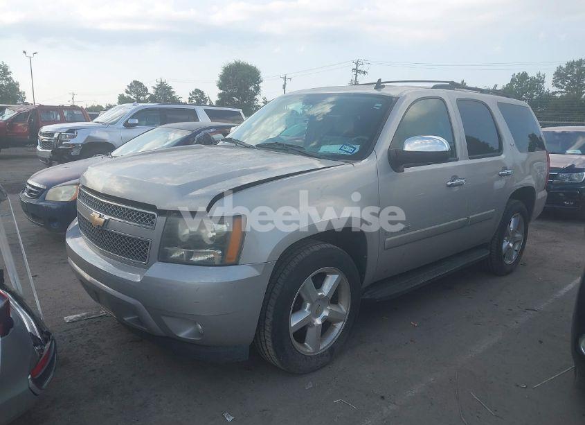 Photo 2 of 2008 Chevrolet Tahoe LTZ (VIN 1GNFC13088R271468)