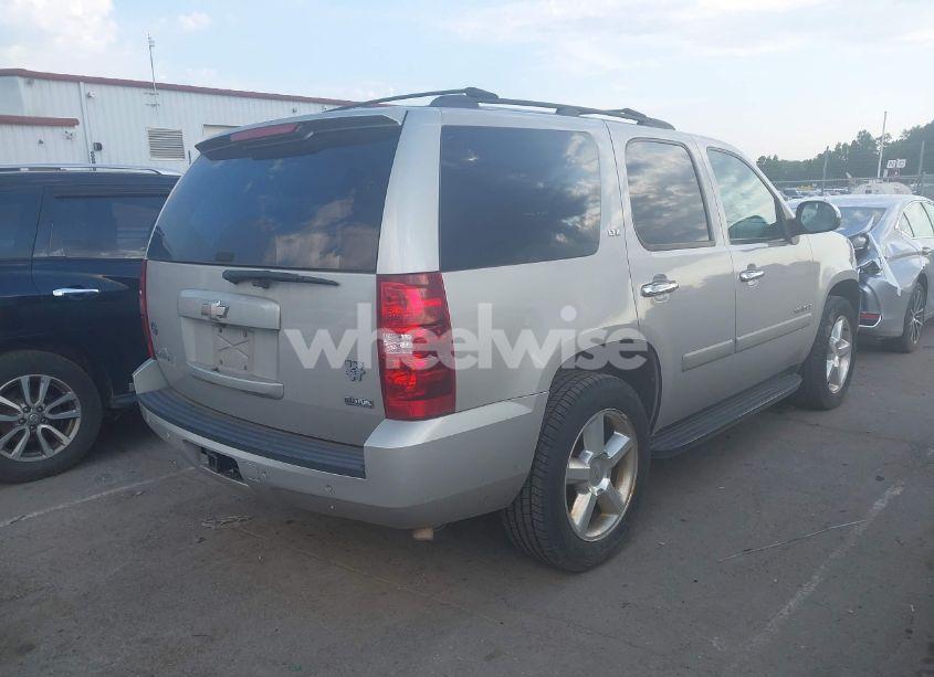 Photo 4 of 2008 Chevrolet Tahoe LTZ (VIN 1GNFC13088R271468)
