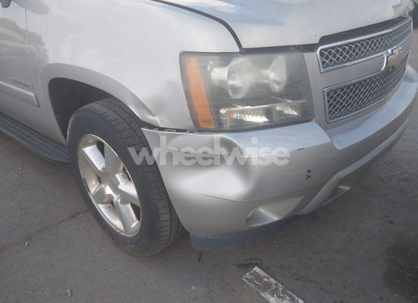 Photo 6 of 2008 Chevrolet Tahoe LTZ (VIN 1GNFC13088R271468)