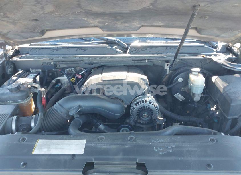 Photo 10 of 2007 Chevrolet Tahoe LT (VIN 1GNFC13097R145487)