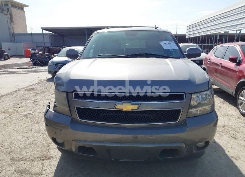 Photo 12 of 2007 Chevrolet Tahoe LT (VIN 1GNFC13097R278010)