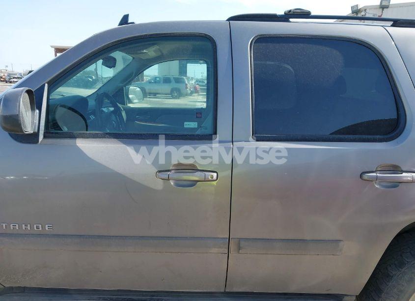 Photo 14 of 2007 Chevrolet Tahoe LT (VIN 1GNFC13097R278010)