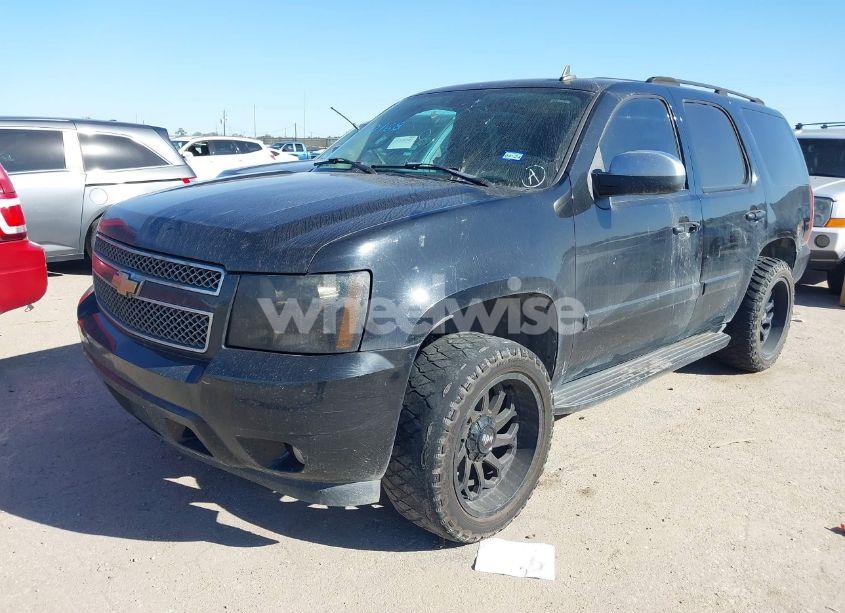 Photo 2 of 2007 Chevrolet Tahoe LTZ (VIN 1GNFC13097R309627)
