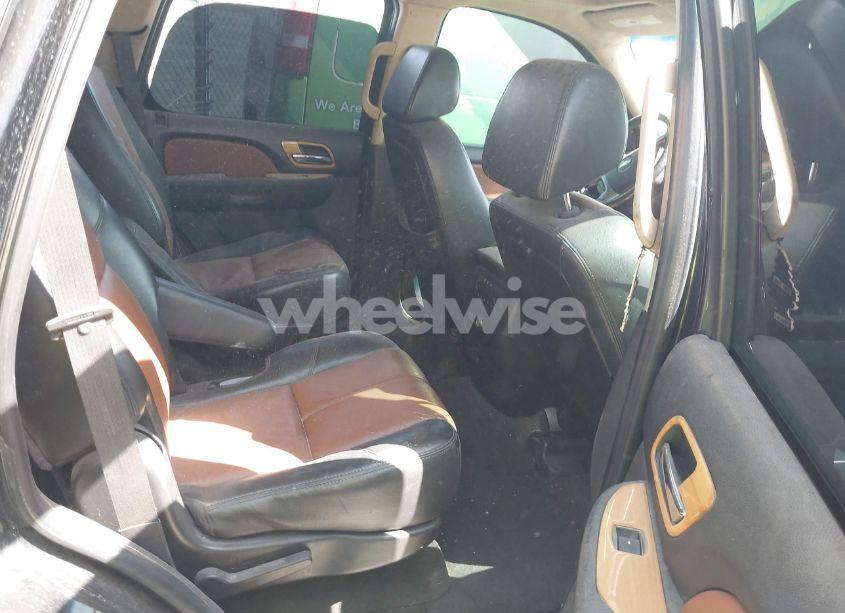 Photo 8 of 2007 Chevrolet Tahoe LT (VIN 1GNFC13097R415527)