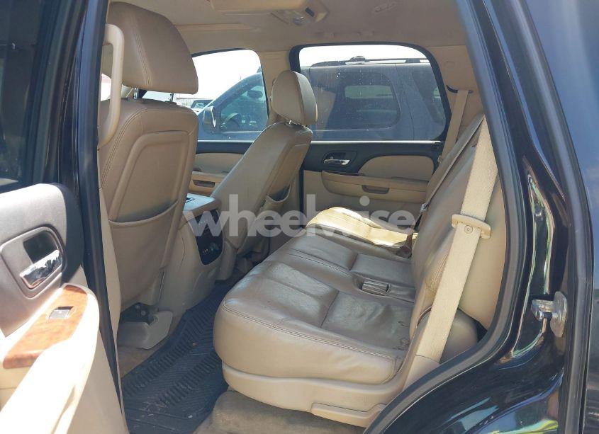 Photo 8 of 2008 Chevrolet Tahoe LTZ (VIN 1GNFC13098R136161)