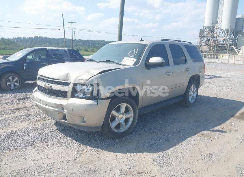 Photo 2 of 2008 Chevrolet Tahoe LT (VIN 1GNFC13098R137505)