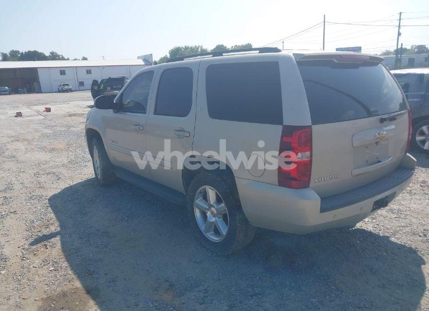Photo 3 of 2008 Chevrolet Tahoe LT (VIN 1GNFC13098R137505)