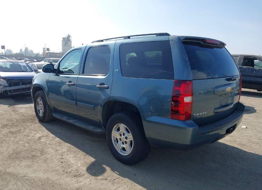 Photo 3 of 2008 Chevrolet Tahoe LS (VIN 1GNFC13098R147628)