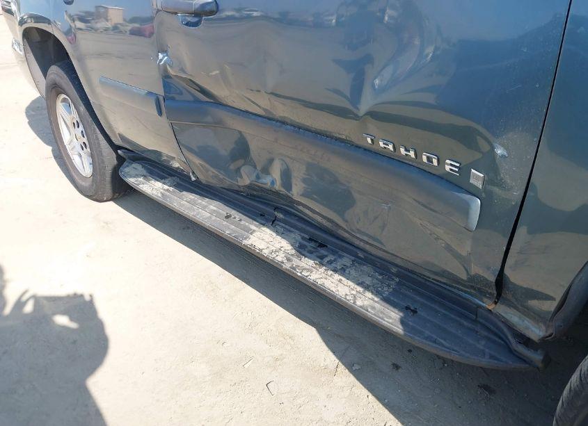 Photo 6 of 2008 Chevrolet Tahoe LS (VIN 1GNFC13098R147628)