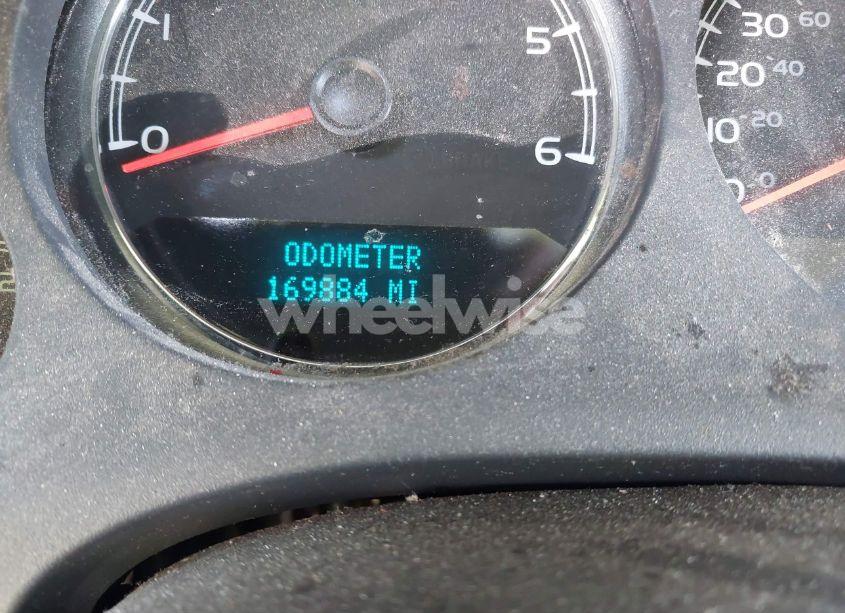 Photo 7 of 2008 Chevrolet Tahoe LS (VIN 1GNFC13098R190401)