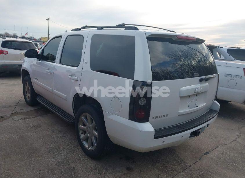 Photo 3 of 2008 Chevrolet Tahoe LT (VIN 1GNFC13098R201333)