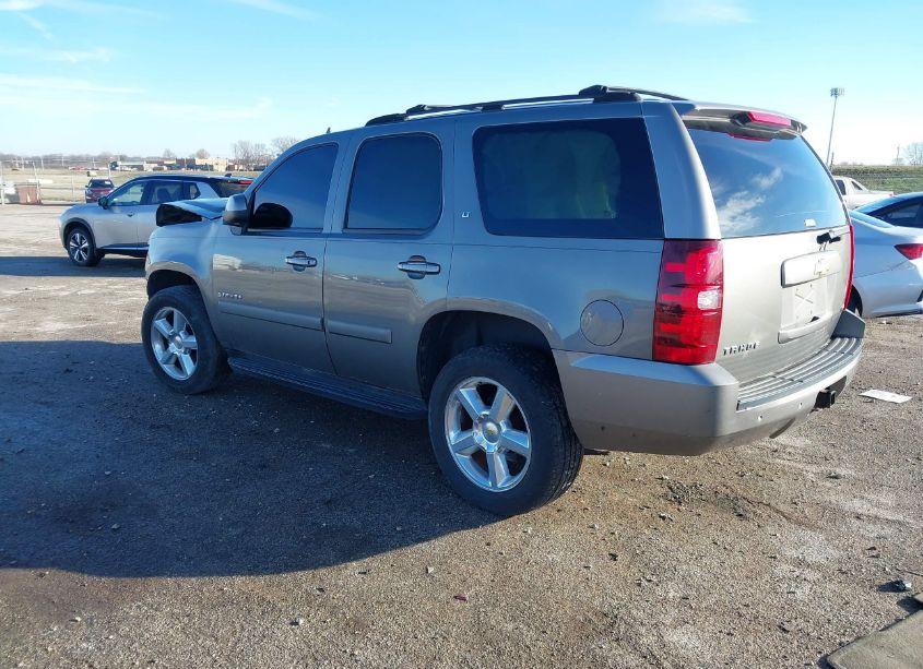 Photo 3 of 2007 Chevrolet Tahoe LT (VIN 1GNFC130X7J263207)