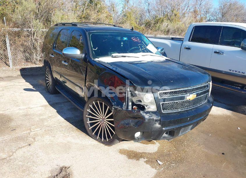 2007 Chevrolet Tahoe LT (VIN 1GNFC130X7R297343) main photo