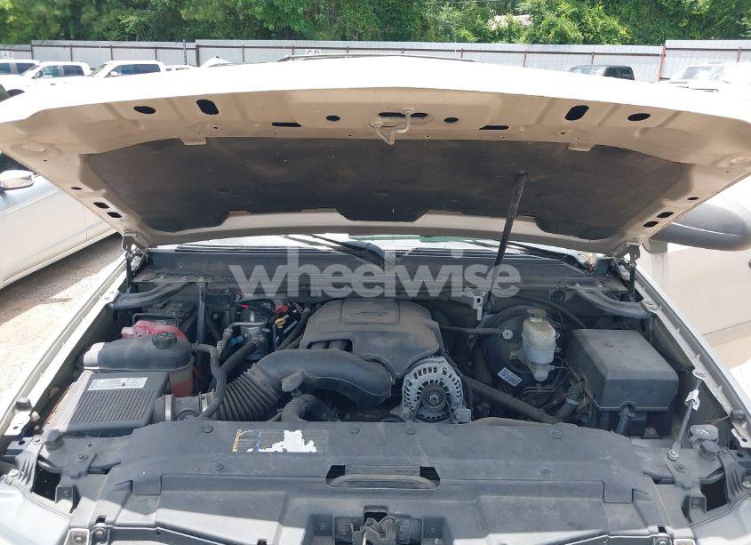 Photo 10 of 2007 Chevrolet Tahoe LS (VIN 1GNFC130X7R353412)