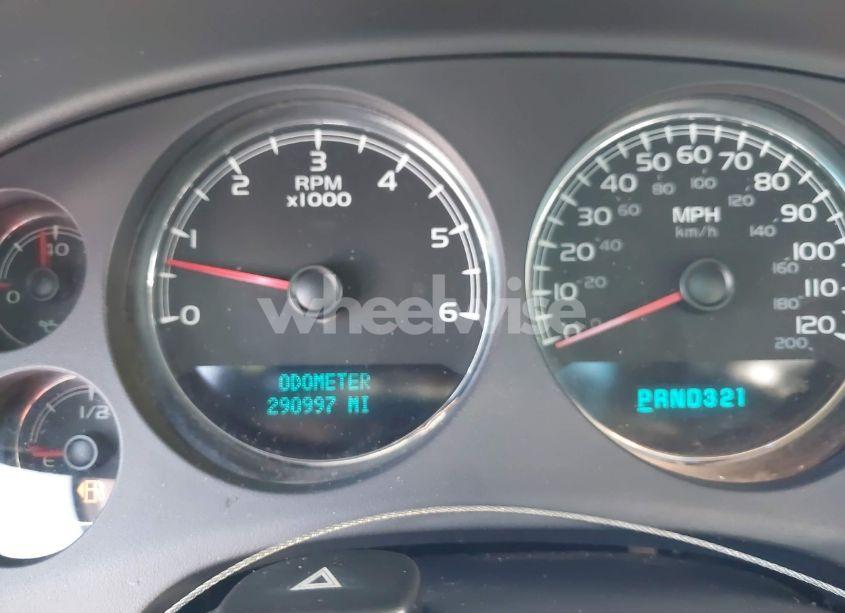 Photo 7 of 2007 Chevrolet Tahoe LTZ (VIN 1GNFC130X7R430537)