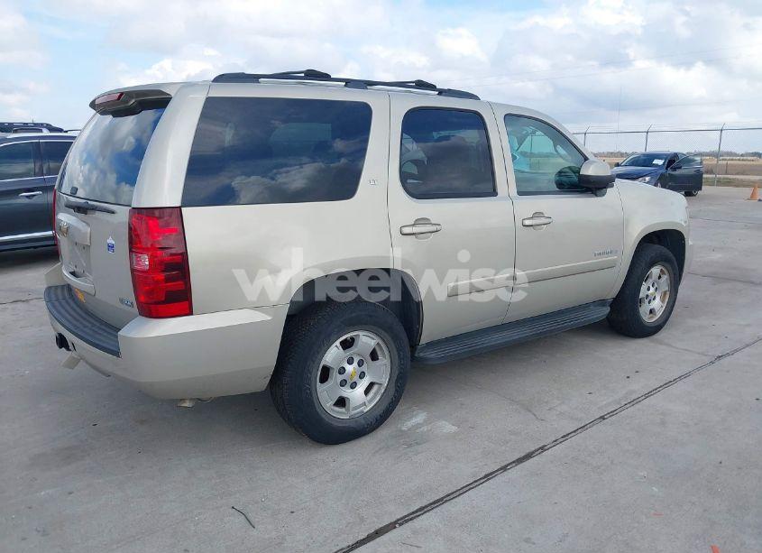 Photo 4 of 2008 Chevrolet Tahoe LT (VIN 1GNFC130X8R154460)