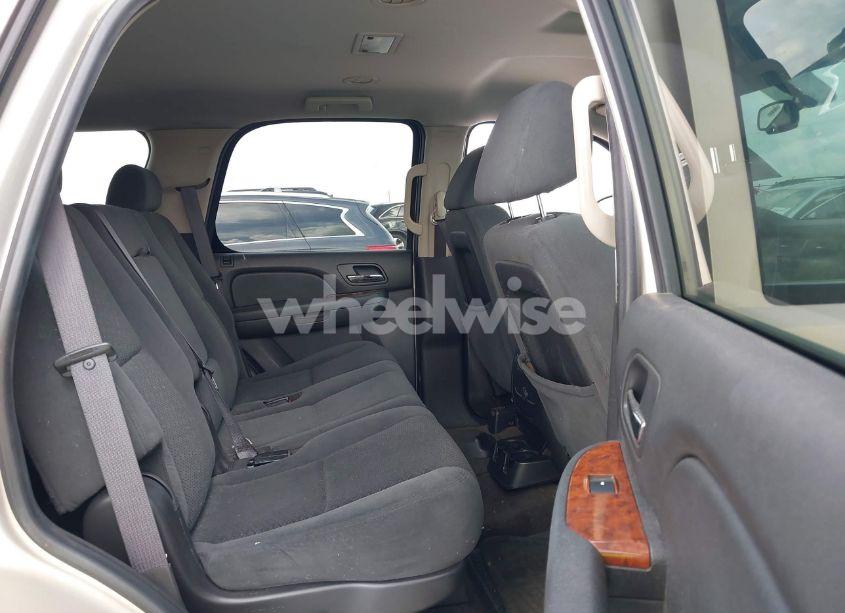 Photo 8 of 2008 Chevrolet Tahoe LT (VIN 1GNFC130X8R154460)