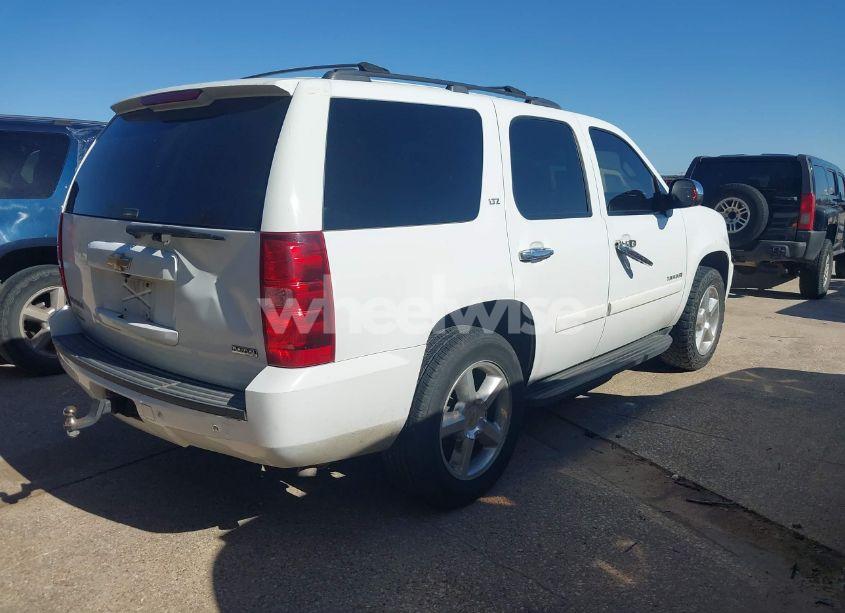 Photo 4 of 2008 Chevrolet Tahoe LTZ (VIN 1GNFC130X8R248967)