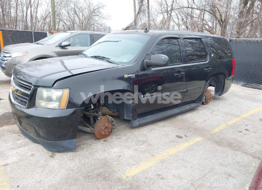 Photo 2 of 2009 Chevrolet Tahoe HYBRID (VIN 1GNFC13539R105212)