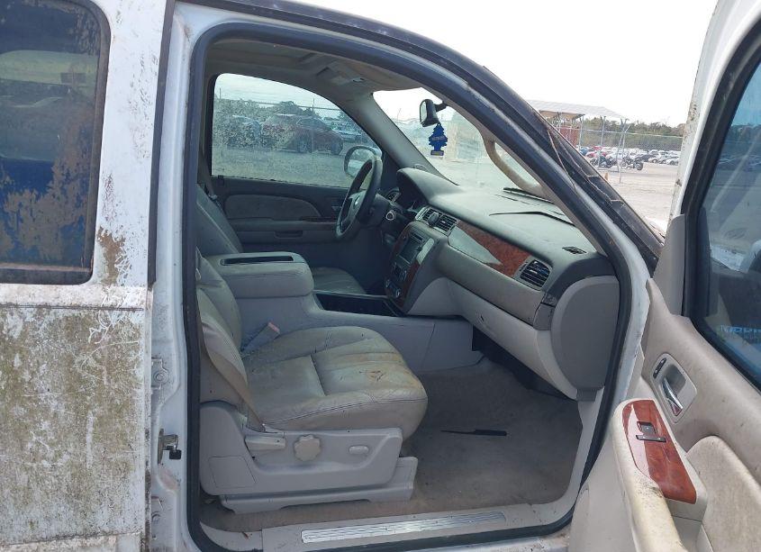 Photo 5 of 2009 Chevrolet Tahoe HYBRID (VIN 1GNFC13559R109231)