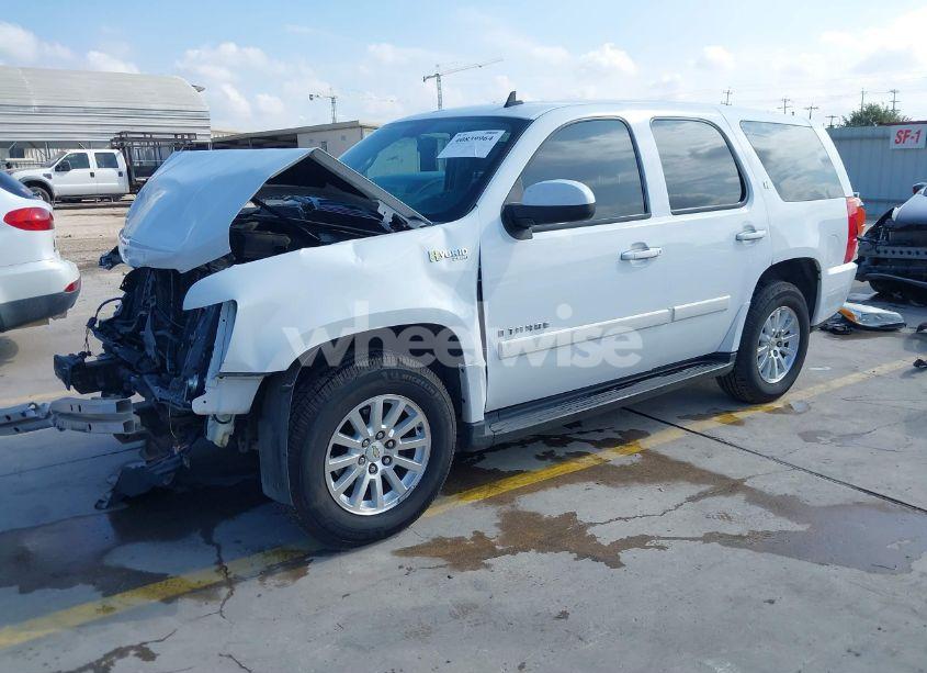 Photo 2 of 2009 Chevrolet Tahoe HYBRID (VIN 1GNFC13559R121735)