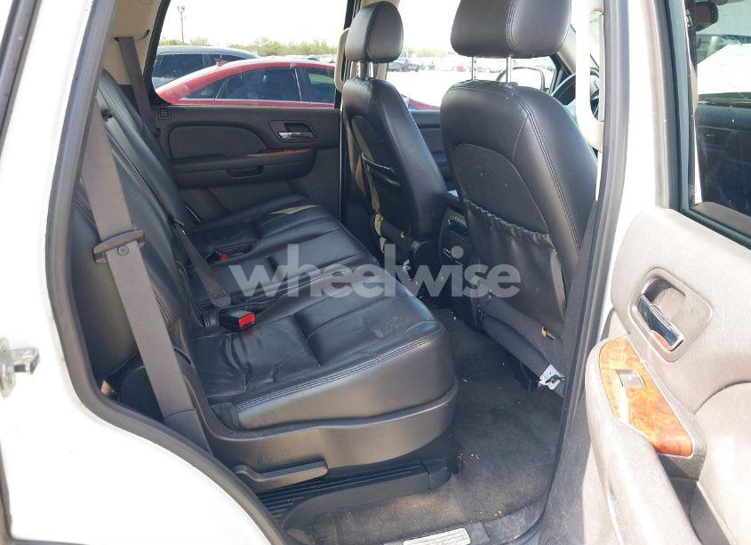 Photo 8 of 2009 Chevrolet Tahoe HYBRID (VIN 1GNFC13559R121735)