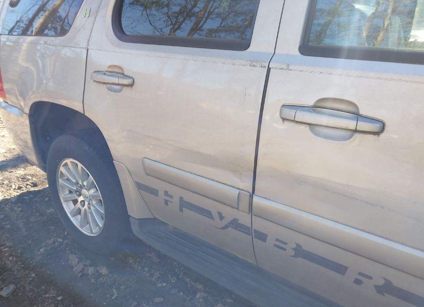 Photo 6 of 2008 Chevrolet Tahoe HYBRID (VIN 1GNFC13588R230639)